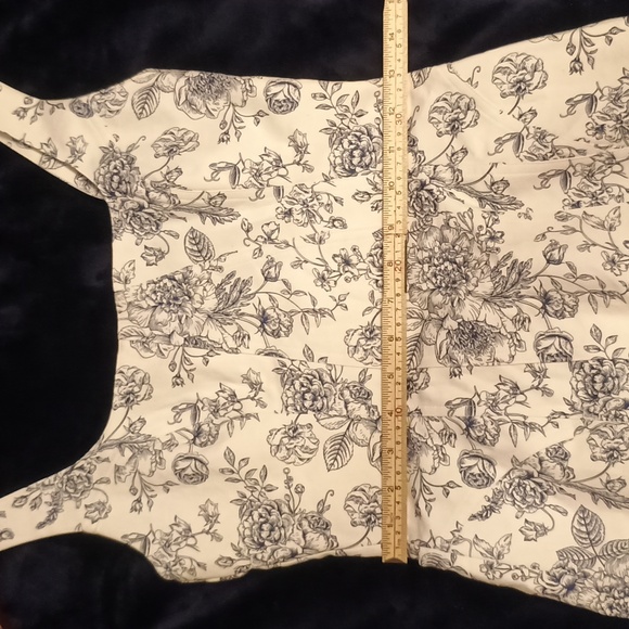 Christian Lacroix Toile De Jouy Dress - Size 0 - Classic French Floral Design - Picture 3 of 12